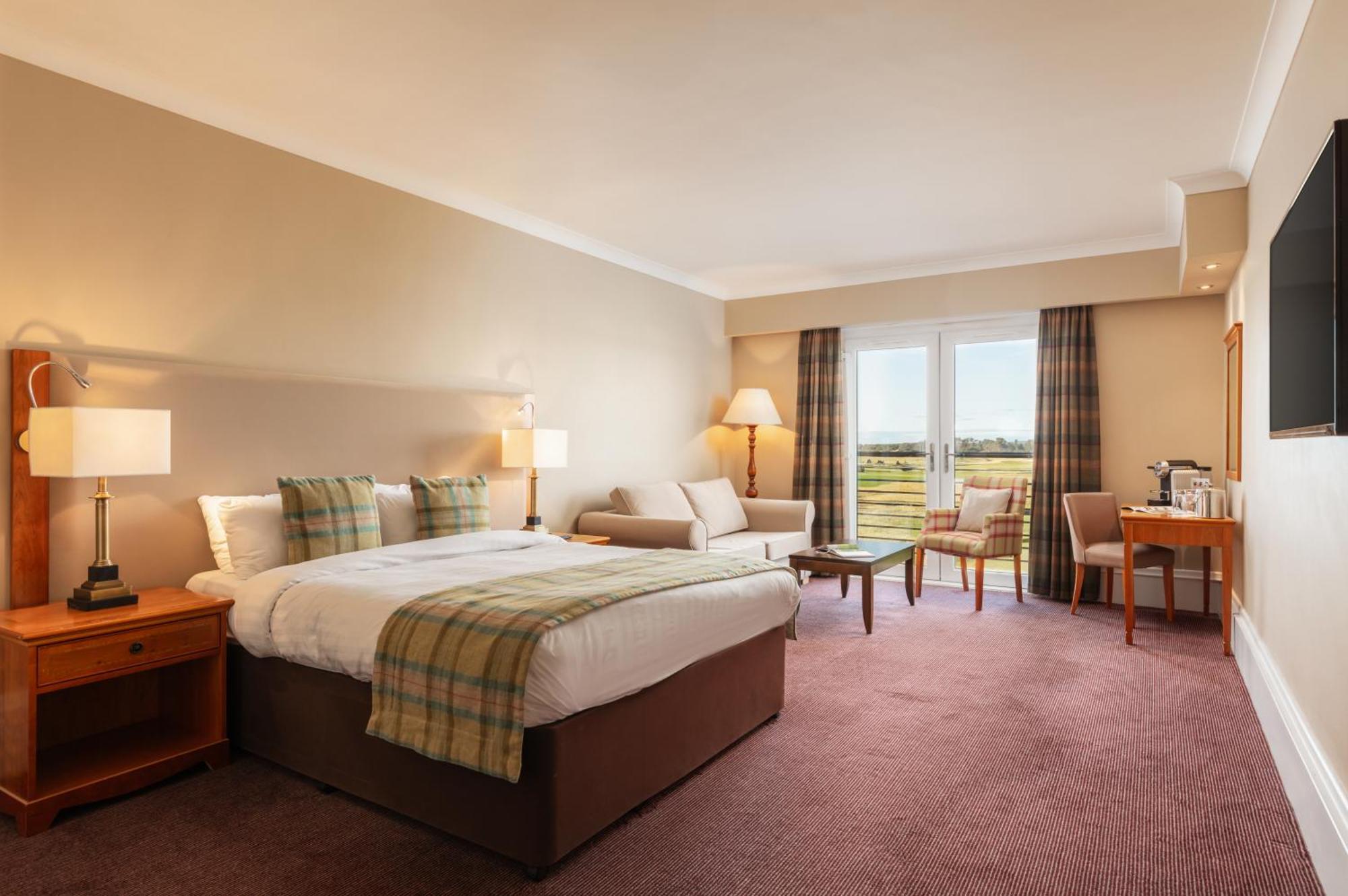 Carnoustie Golf Hotel 'A Bespoke Hotel' Dış mekan fotoğraf